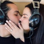 Maite Perroni Instagram - ¡WE said yes! 💍✨ “Aquí, cerquita de Dios, el sol y la luna, quiero pedirte que te cases conmigo.” ATP “Nunca había sentido tanto amor, certeza y felicidad. Te amo, amor de mis vidas.” MPB En Algún Lugar Del Cielo