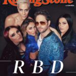 Maite Perroni Instagram – Sin dejar de sorprenderme y sintiéndome profundamente agradecida por cada bendición y regalo q me ha dado Dios y el universo. Celebro esta portada en @rollingstonemx con RBD !!!! 

Esta  portada de Rolling Stone es algo que se queda para siempre en la historia de la música, como este capítulo de nuestra vida, q se abrió y cerró con sorpresas increíbles, con un tour exitoso gracias a Uds que hicieron q RBD siguiera más vivo que nunca. Tambn con grandes retos pero que gracias al amor de cada uno de uds. ha valido la pena luchar cada segundo por lo q es justo. Y sí, esta historia queda como un regalo en nuestros corazones por siempre. El pop no ha muerto y RBD es más suyo q nuestro… para siempre, gracias por tanto y por todo… sin duda RBD es la escuela de mi vida. Y sigo aprendiendo y agradeciendo todo lo vivido hasta el día de hoy, con el corazón lleno de uds. que hicieron q RBD nunca dejara de latir. Los amo ❤️! Mexico City, Mexico