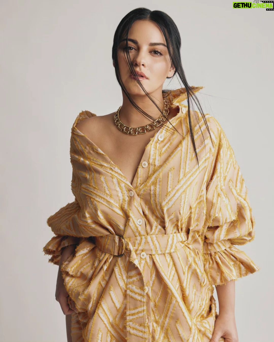 Maite Perroni - 739.5K Likes - Gracias @marieclairearg por la platica y el espacio!