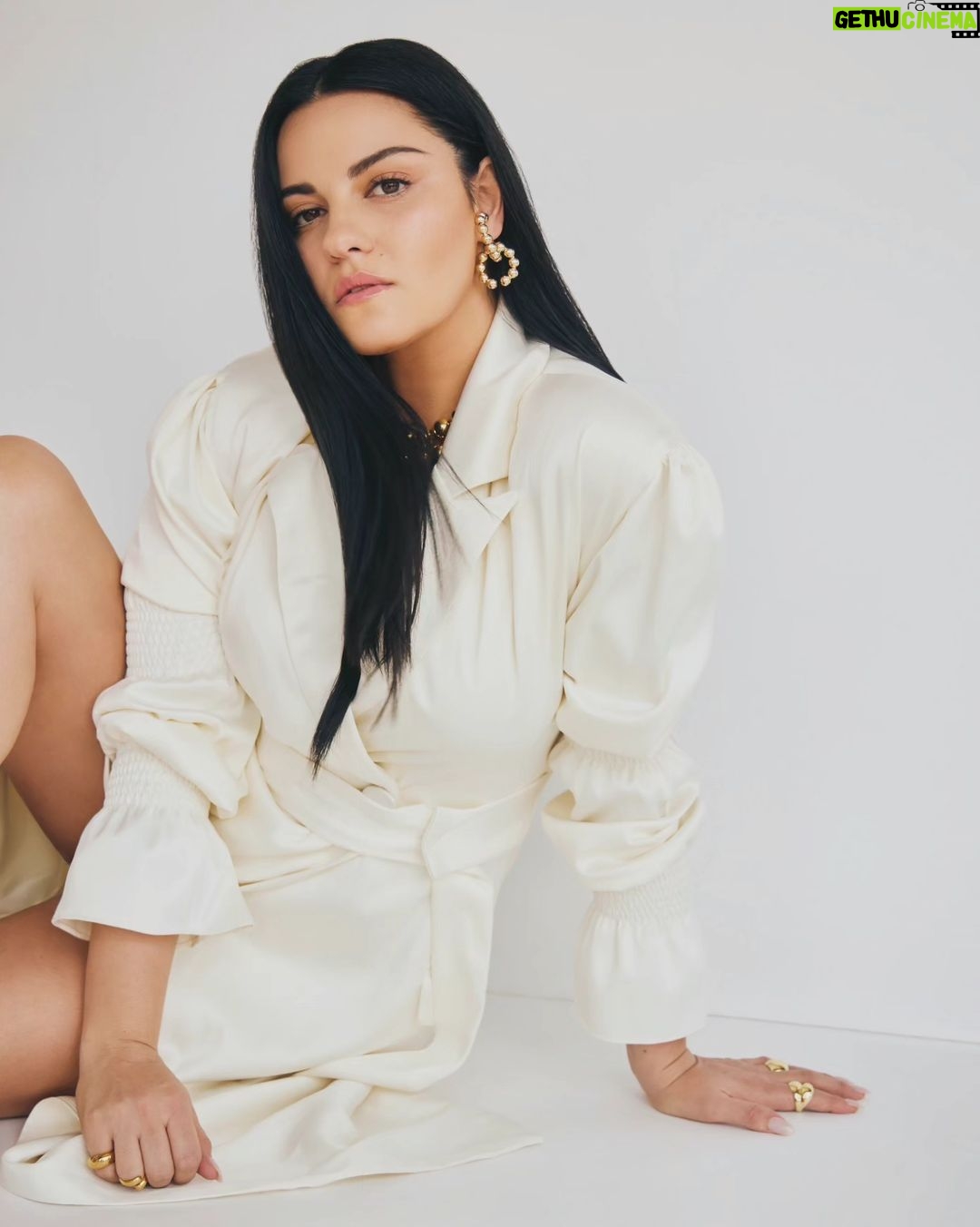 Maite Perroni - 739.5K Likes - Gracias @marieclairearg por la platica y el espacio!