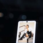 Maite Perroni Instagram - Ser parte del Team Galaxy es vivir el presente inmortalizando momentos únicos que gracias a uds estoy viviendo.. El #GalaxyZFlip5 me ha acompañado no sólo en mi vida diaria sino también en el escenario ❤️Gracias por su energía, su actitud… Estoy lista para ésta semana!!! @samsungmexico