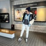 Maki Tamaru Instagram - 最近の私服 年々スニーカー　👟スタイルが多め。 ここ数日 体調が悪く(´-ω-`) 久しぶりに寝込みました。。。（；￣ェ￣） 寝る前には、体をあたためる漢方を。☕︎ やっと今日あたりから復活💪　　　 やらなきゃいけないこと てんこ盛りなのに💦と　焦って🛏️の上で 過ごしていたので 今日、動ける様になって 少しほっとした よかった🥺　🙏 新しくしたネイル💅 気がつけば この冬3回目の 深い赤ネイル。 本日も定例ミーティング💪 1月も、もう15日なんだねー💦 はやっ。 #私服 #スニーカー #👟 #ネイル #💅