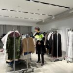 Maki Tamaru Instagram - 最近のお洋服 赤コートは @kolorofficial 3枚目のアウターは @sacaiofficial パンプスは @pellico_japan 4枚目は セットアップホワイト コートは @ade_tamarumaki スニーカー　@pierrehardy 5枚目写真は　@poloralphlauren LAUREN PURPLE LABEL 6枚目写真は　ワンピース @sacaiofficial 7枚目写真のコートは @anteprima_japan #私服 #衣装 #最近のお洋服 #今日も天気よし！ #冬コーデ