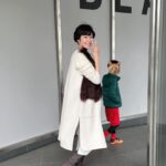 Maki Tamaru Instagram - 土曜日ランチは 恐竜🦖🦕達、そして私も 大好きな マクドナルドへ　♪ からの 長男🦕のサッカー⚽️クラスへ　 週末は相変わらず 右に左に送迎叔母さん🚗💨 ながれでそのまま お花屋さんへ。 いつもな感じの土曜日 夜は 私の母が昔から1番好きだと言い続けている 母にとってスペシャルな映画 Mrs. Doubtfire　を 孫たちと　📽️Night 穏やかな土曜日　🙏 次男🦖 お咳がとまってよかったね。 花粉もやってきて 何だかんだと まだまだ 気が抜けませんが 子供達も一緒にがっつり 腸活はじめました♡
