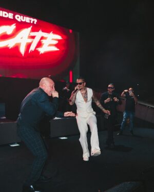 Maluma Instagram - Sabía que los 30 iban a ser una chimba pero no tanto 🥹💘 
GRACIAS!!!!!!!!!!!!!!!!!!!!!!!!
