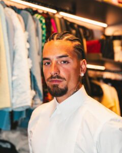 Maluma Instagram - Sabía que los 30 iban a ser una chimba pero no tanto 🥹💘 GRACIAS!!!!!!!!!!!!!!!!!!!!!!!!