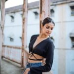 Manasa Varanasi Instagram - Beautiful rusty balcony in town. The character in these old buildings is so delightful <3 📷 @bharat_rawail Styling @stylistshikhar #balcony