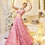 Manasa Varanasi Instagram - For @teach_for_change with Shaadi by Marriott Presented by @theantoraofficial Powered by @ftvsalon.banjarahills.hyd Co powered by @argentumartshyderabad Outfits: @varunchakkilam Jewellery: @hiyajewellers Footwear: @rapport_shoes Makeup: @emraanartistry Styled by @officialanahita Photography: @shreyansdungarwal Co hosted by @westinhyderabad Sponsored by @aryanajevents Ground Transport: @mercedesbenzsilverstar Decor: @minttusarna #teachforchange2023 #shaadibymarriott