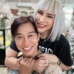 Manaswee Krittanookul Instagram - รักมากนะคนนี้ 😆 ไม่เคยนัดล่วงหน้า ปุ๊บปั๊บเจอตลอด😂😂 Chuanpisamai cafe