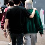 Manaswee Krittanookul Instagram - พี่น้องสายสัมพันธ์ยั่งยืน 🤣🤣 เอาซะตรูหลังเดี้ยงเลย น้ำหนักก็ไม่น้อยนะเราอ่ะ @lot.famous