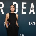 Mandy Moore Instagram - #DrDeath premiere with the incredible cast and crew who made it all possible. Can’t wait for it to be out in the world next week. 12/21 on @peacock.