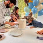 Mandy Moore Instagram - Turns out 1 is NOT the loneliest number when you have family like this to help you celebrate your birthday! And surprise, surprise- Ozzie LOVED @danielle_keene’s delicious (and adorable) chocolate and vanilla cake. Happy Bday, Ozzie!!