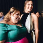 Mandy Moore Instagram - Cheers to this gorgeous birthday girl!! I adore you to the moon, @chrissymetz! Hope this lap around the sun is the best yet!! 🎂🎉🎁🥳🎈😘
