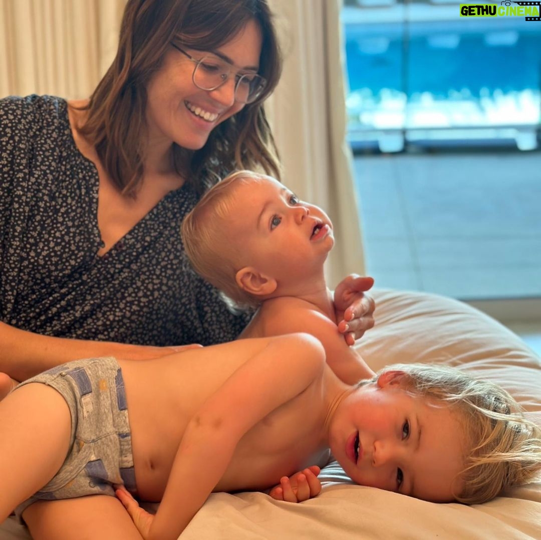 Mandy Moore Instagram - A love that defies description and changes you on a cellular level. I’m the luckiest to be your mom, Goose and Ozzie. #nationalsonsday
