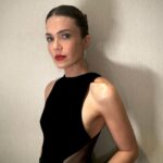 Mandy Moore Instagram - Special shoutout to @kevinmichaelericson @hairbyjohnd and @kdeenihan for last night’s glam for the #DrDeath premiere (dress in vintage @donnakaran)
