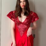 Mandy Moore Instagram - When your friends at @rodarte send you a beautiful dress in this color, you must document it. 💃