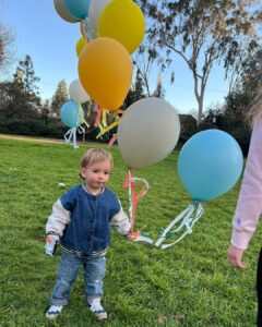 Mandy Moore Instagram - While we were home, we had an early Birthday bash with friends and family for Goosey. 2 years with the sweetest, goofiest guy has absolutely flown by. We’re the luckiest folks around to be in your orbit, Gus Goldsmith. Also, this cake by @danielle_keene was a showstopper!! 🎂 Oh and anyone that says Ozzie looks like me (or Taylor) hasn’t met my father-in-law 😂.