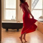 Mandy Moore Instagram - When your friends at @rodarte send you a beautiful dress in this color, you must document it. 💃
