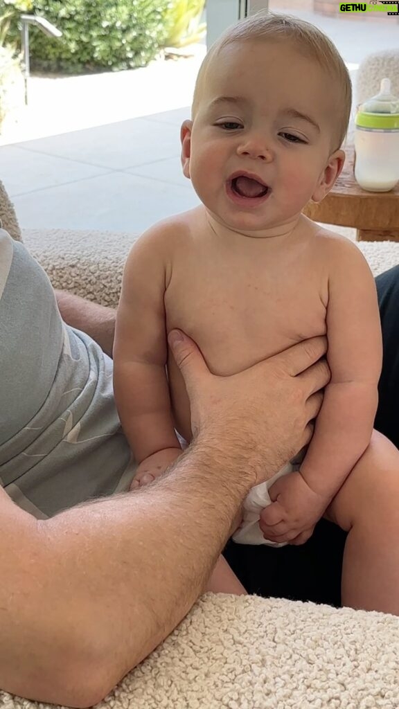 Mandy Moore Instagram - Being trolled by my 9 month old