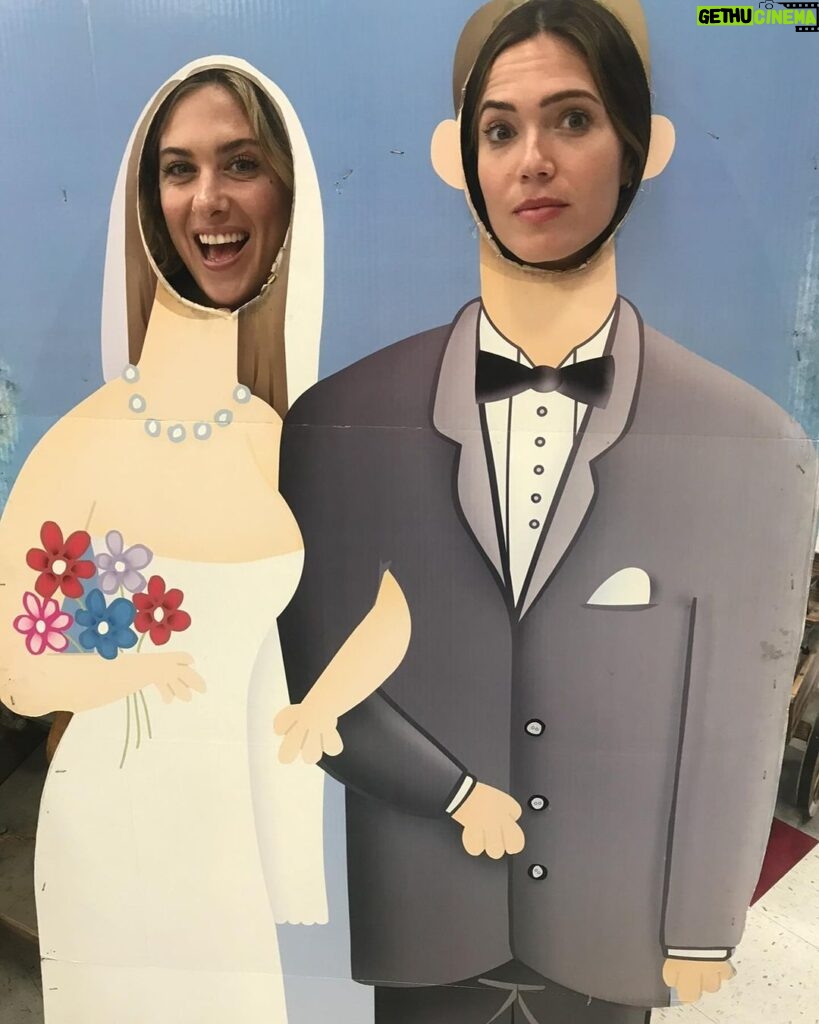 Mandy Moore Instagram - Happiest bday, Ash! Cheers to the big 40 (I’m right behind you) and can’t wait to see how bright this trip around the sun is for you. Love you and here’s to many more adventures together, @streicherhair!!!