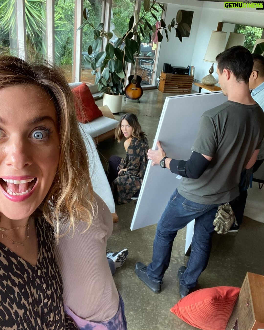 Mandy Moore Instagram - Happiest bday, Ash! Cheers to the big 40 (I’m right behind you) and can’t wait to see how bright this trip around the sun is for you. Love you and here’s to many more adventures together, @streicherhair!!!