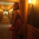 Mandy Moore Instagram - What a treat to get gussied up and present at tonight’s @criticschoice. Thanks to the greatest team for always making me feel my best! 💃 Styling: @kevinmichaelericson Makeup: @karayoshimotobua Hair and pics: @barbdoeshair Nails: @stepheniiie Tailoring: @studiounbiased Handsome date: @taylordawesgoldsmith