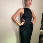 Mandy Moore Instagram - Special shoutout to @kevinmichaelericson @hairbyjohnd and @kdeenihan for last night’s glam for the #DrDeath premiere (dress in vintage @donnakaran)