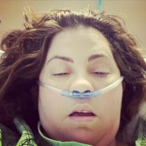 Mandy Teefey Instagram - I wasn’t ever going to discuss this, but I knew when the Entrepreneur cover came out comments on my weight were going to be DM’d to me. I just posted a polite offer instead of the name calling. But, I was out of the hospital for maybe 3 1/2 weeks from double pneumonia. I was told I had days to live. I had miracle Drs and love from my family and friends to keep me going. I fought. The Drs fought and I was one of the few who made it out. I gained 60lbs plus inflammation from the infection. I never gave up on myself or Wondermind coming to reality. I had zero business to be at a photo shoot. So, yesterday was a beautiful day for many reasons filled with personal attacks. I’m healthy and I will work on myself at my pace. It’s a miracle I am here and could careless if that means I’m a 16 instead of an 8. Much love to everyone. Let’s Wondermind!!! XO picture one was two days to live, picture two the day I was released.