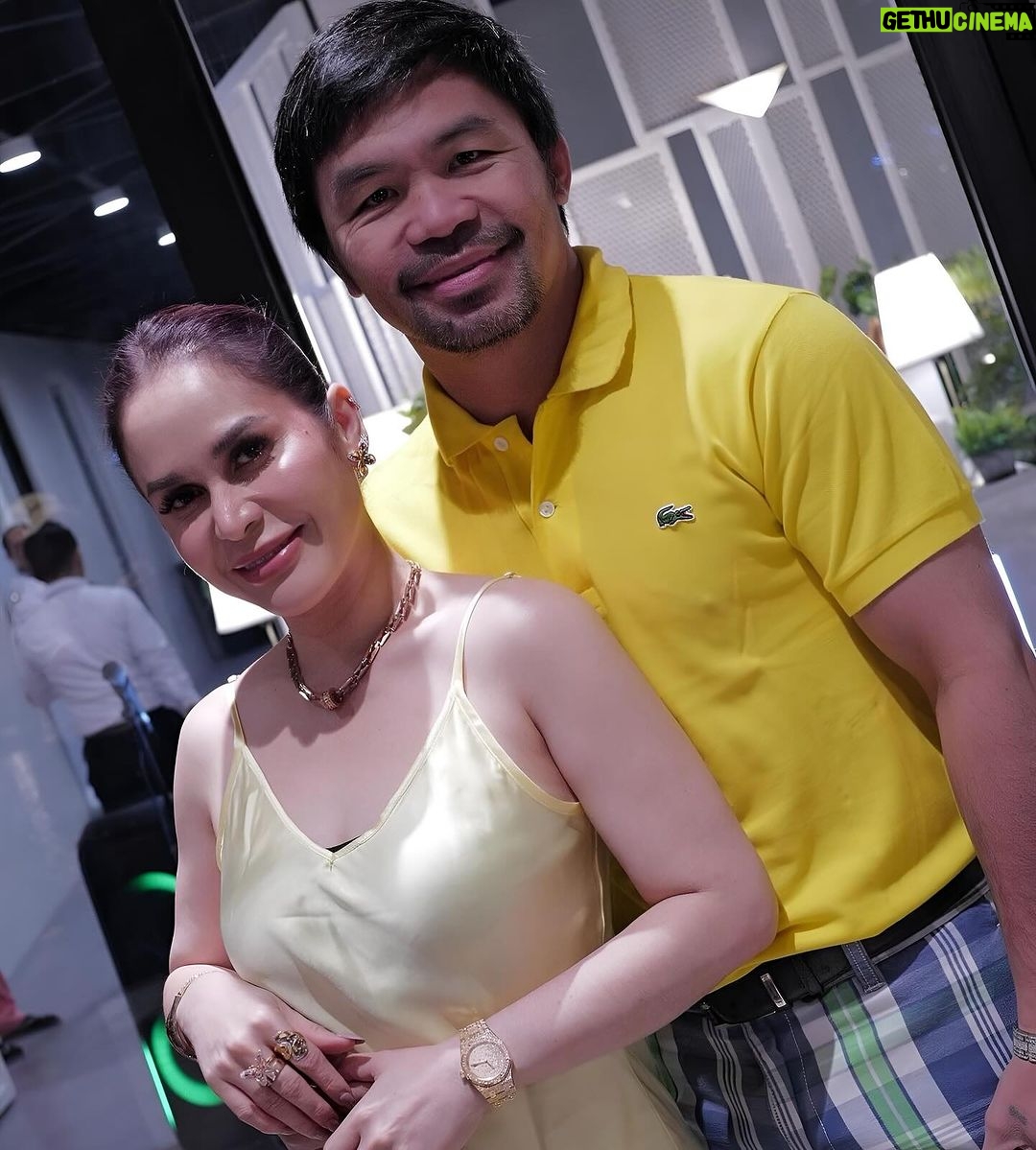 Manny Pacquiao Instagram - Merry Christmas from our family to yours. 🎄 May God Bless you all. 🙏