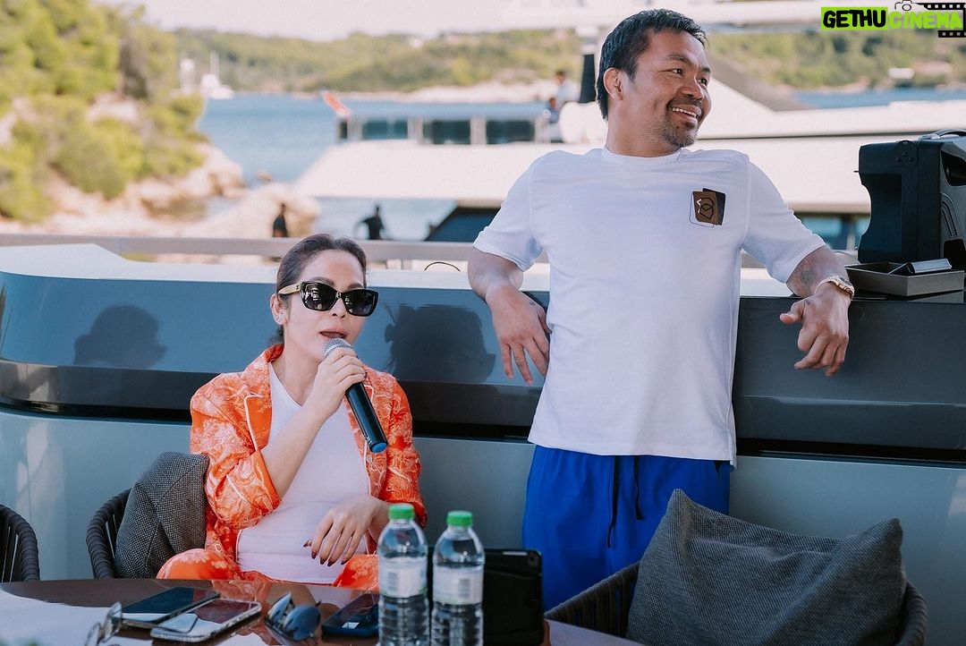 Manny Pacquiao Instagram - Thank you Costas and your wife Suzana for the hospitality on their yacht, GECO. #XM 🛥️ 🇬🇷