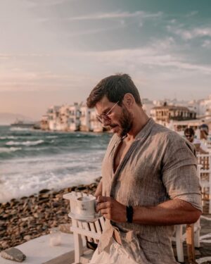 Manos Gavras Instagram - @niceneasymykonos comes back strong this summer.. So does #portioli_espresso .. 
Always with us 

#niceneasymykonos #summer2022 #placestovisit #openning #march #mykonos @portioli_espresse @caffeportioli.italia