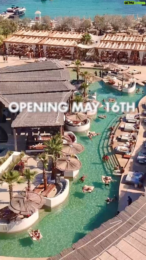 Manos Gavras Instagram - santannamykonos BIG NEWS @SantAnnaMykonos Season Opening May 16th For Summer 2022 bookings reservations@santannamykonos.com #summer2022 #summeropening #mykonos #beachclub #beachlife SantAnna Mykonos