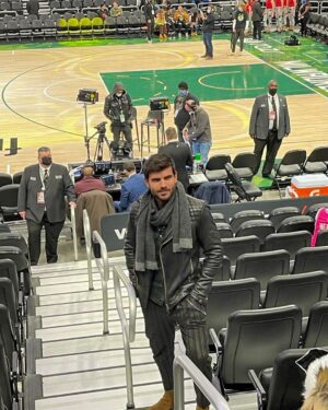 Manos Gavras Instagram - About last night.. #milwakee #milwakeebucks #basketball #nba #myteam
