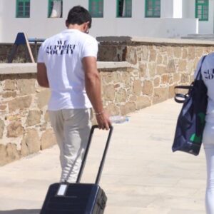 Manos Gavras Instagram - Discover the joy of giving and you will discover the reason for living.. #wesupportsociety 

@axionhellas thank you for this amazing experience and opportunity. Humble by your side . 

#anafiisland is one of the Greek islands everyone must visit. 

#fistikios_o_aiginitis @psichogiosbooks #axionhellas @anafisland @visit_anafi #donation #support #education #school #books #childrensbooks #childrensauthor