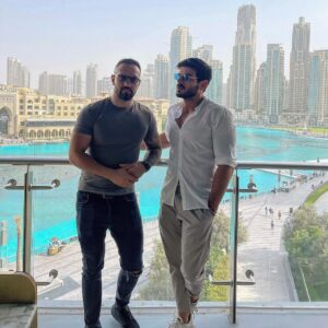 Manos Gavras Instagram - Sunny and warm 🌞
#dubai #may22