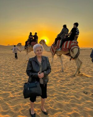 Manos Gavras Instagram - THE BEST TRIP OF MY LIFE
#mom #dubai #famillyfirst #unconditionallove #january2024