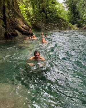 Manos Gavras Instagram - Exploring the Jamaican jungle with some of the best people on the planet. Priceless.. 
#jamaica #bluemountains #reachfalls #riograndejamaica #friends #businesspartners #december2023