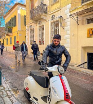 Manos Gavras Instagram - A cold but sunny Monday. Today I chose to visit the picturesque old neighborhood of #plaka on the slopes of #parthenon . Had lunch in one of our new places in the neighborhood  @lyra_athens . Great scenery meets unique 🇬🇷flavors plus live Greek music every night! Have you visited @lyra_athens  by @niceneasygroup ? ❤️