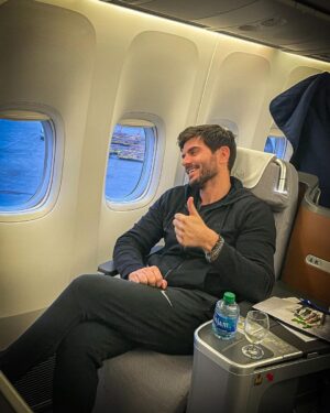 Manos Gavras Instagram - Finally after two months constantly on the road heading back home for Christmas. Traveling is a blessing but home is home ❤️.. 
#miami🛫🛬#athens #christmastime #december2022