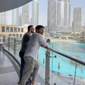Manos Gavras Instagram - Sunny and warm 🌞
#dubai #may22