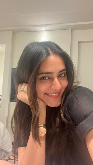 Mansi Taxak Instagram - A thank you letter to you all🥺✨ I may have shot this video in three different time zones and locations 😂😂

@timestalent @shahrukh_sayed_ @rishubartaria 
#instadaily #animalthemovie #instareels #instagram #trendingreels #trending #explorepage #explore