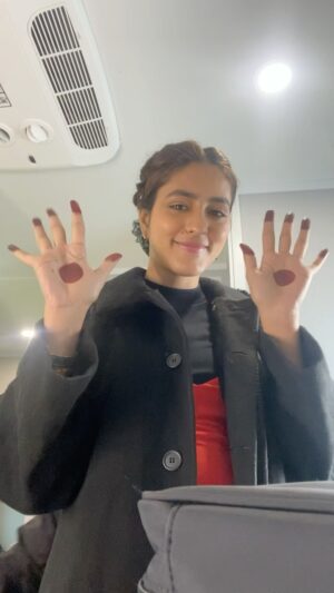 Mansi Taxak Instagram - Behind the scenes of Animal shoot!! 
Loved every second on the set, what a great team to work with✨✨❤️

@timestalent @rishubartaria @shahrukh_sayed_ @animalthefilm @tseries.official #trendingreels #trending #animalthefilm #instareels #explore #explorepage #instadaily