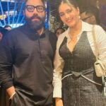 Mansi Taxak Instagram – One with the legend himself, @sandeepreddy.vanga sir thank you so much sir for believing in me to play Farheen. She was special and so are you. Your commitment to your story, the passion for your work and mostly importantly the confidence you show in others is truly remarkable. You are gem of a person to work with and learn from. This one was special. Animal is truly very special. Congratulations on the grand success, truly deserved. 

@pranayreddyvanga I have seen you work equally hard on set with Sandeep sir, you truly are the backbone this film in more than one way.

@cowvala you are such a talented human being. The dialogues in Animal were out of this world. It makes the movie a true standout. I still remember the time when you told me the story and how blown away I was. I am in awe of your writing.

@shanmukhgowtham you were amazing. You have worked so hard on this film, I have seen the love and passion you have for this project. Thank you for being so good to me on set. 

@mariyadoma there are no words to explain my love for you. I adore you and your passion for your work. The way you make actors comfortable on set and take care of them is beautiful. You made Animal set truly feel like home to me. Thank you.❤️

@rebeccamalaikadsouza my love, thank you for making me look beautiful on screen, it was all you and your art that has shined through. I was lucky to have you for my makeup team ❤️❤️

And all my other team production, styling team, all my dada’s thank you for making Animal a dream project.

@tseries.official @tseriesfilms @animalthefilm #animalthefilm #instagram #instadaily #explore #explorepage #trending Jio World Plaza