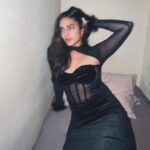 Mansi Taxak Instagram - All hail to the holy lord while I get Chris;messy✨ Wearing- @themeshstore.co ✨❤️ #instagood #instagram #instadaily #explorepage #explore #trending #trendingsongs Mumbai, Maharashtra