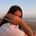 Mansi Taxak Instagram - Currently……….breathing 🔆 📸- @dhir_95 @timestalent #timestalent #timestalentdeal #sunset #sunsetandbeach #explorepage✨ #explore #instagood #instadaily #trendingnow #trending #lovelivelaugh Mumbai, Maharashtra