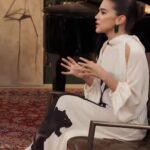 Manu Gavassi Instagram - @manugavassi impressionou o público com suas estratégias de marketing digital para os perfis na internet quando participou do BBB 20. Depois que saiu, ficou 9 meses ausente das redes. Hoje, ela participa do Conversa para contar de sua experiência e dar dicas de como usa as redes sociais de forma consciente. ▶ É após o Jornal da Globo e no @globoplay . Confira também o podcast do #ConversaComBial nas plataformas de áudio.