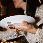 Manu Gavassi Instagram – E hoje que eu participei desse evento lindo da nova coleção Metamorphosis de @swarovski? Brunch?! Me chamem sempre! A campanha celebra o poder transformador dos cristais que trazem peças inspiradas em frutas tropicais, pássaros e animais exóticos, cada um com sua própria personalidade e fantasia. A lúdica aqui pira… ✨ #Swarovski #SavoirFaire #Metamorphosis