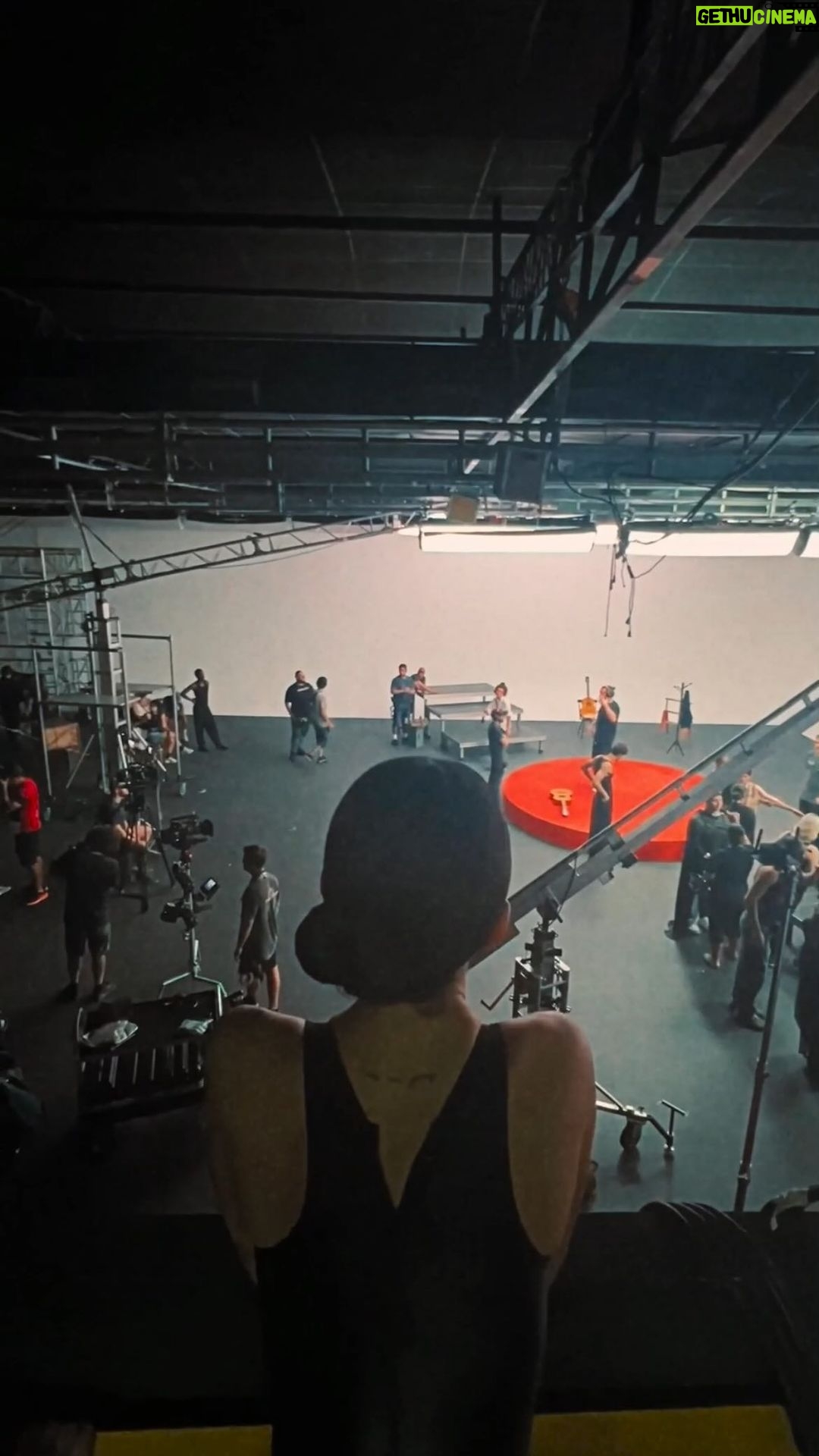 Manu Gavassi Instagram - Quem faz making of em 2023? | “Sexo, Poder e Arte” ❤️🔥
