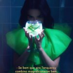 Manu Gavassi Instagram - O que fazer em 24h livres? Trabalhar minha vida social? Pizza e Gin? Tô muito bem vestida? 😉 (Parte 2) @tanqueraybr #Vivaomagnífico Aprecie com moderação. Não compartilhe com menores de 18 anos.