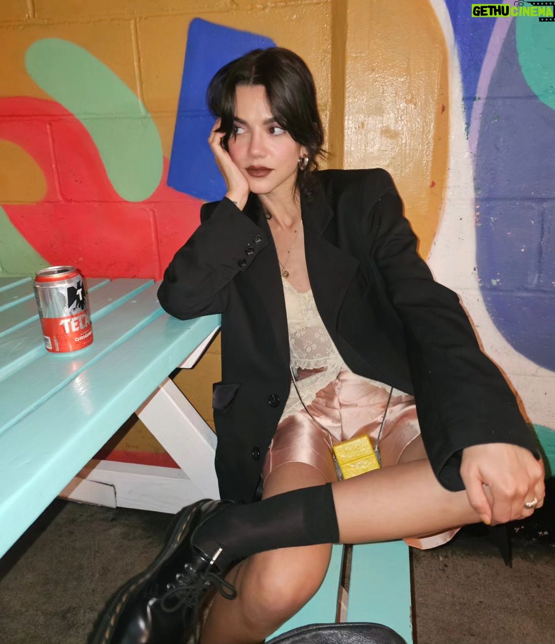 Manu Gavassi Instagram - Brooklyn, sempre te amei. (Lookinho muito bom que quem montou foi @catarinagavassi, eu opinei também em minha defesa. Mas ela acreditou no potencial dele desde o início) Brooklyn, New York